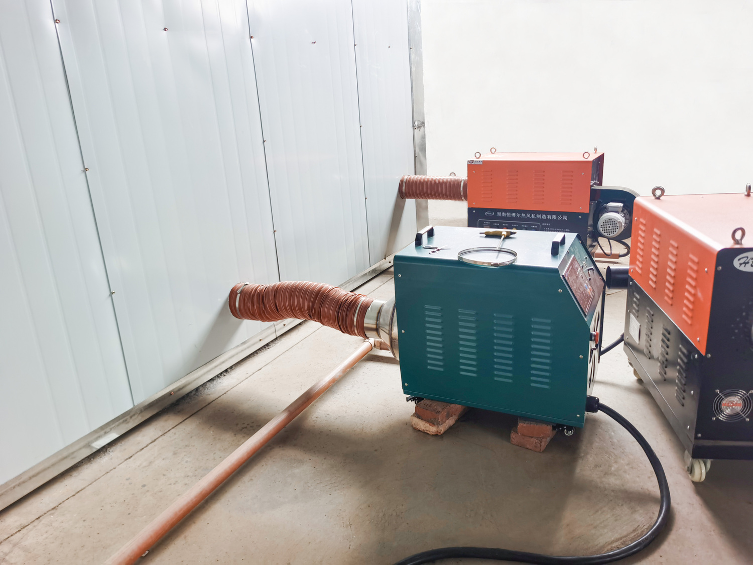 澧縣烘箱（熱風(fēng)機）.jpg